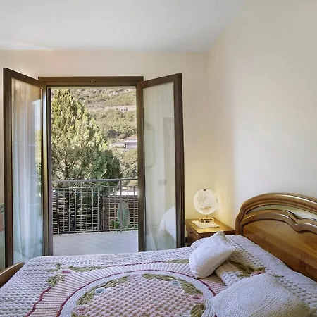 Casa Valle Crosia Vallecrosia
