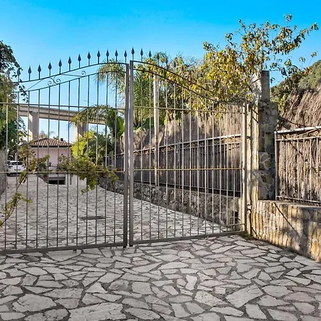 Casa Valle Crosia
